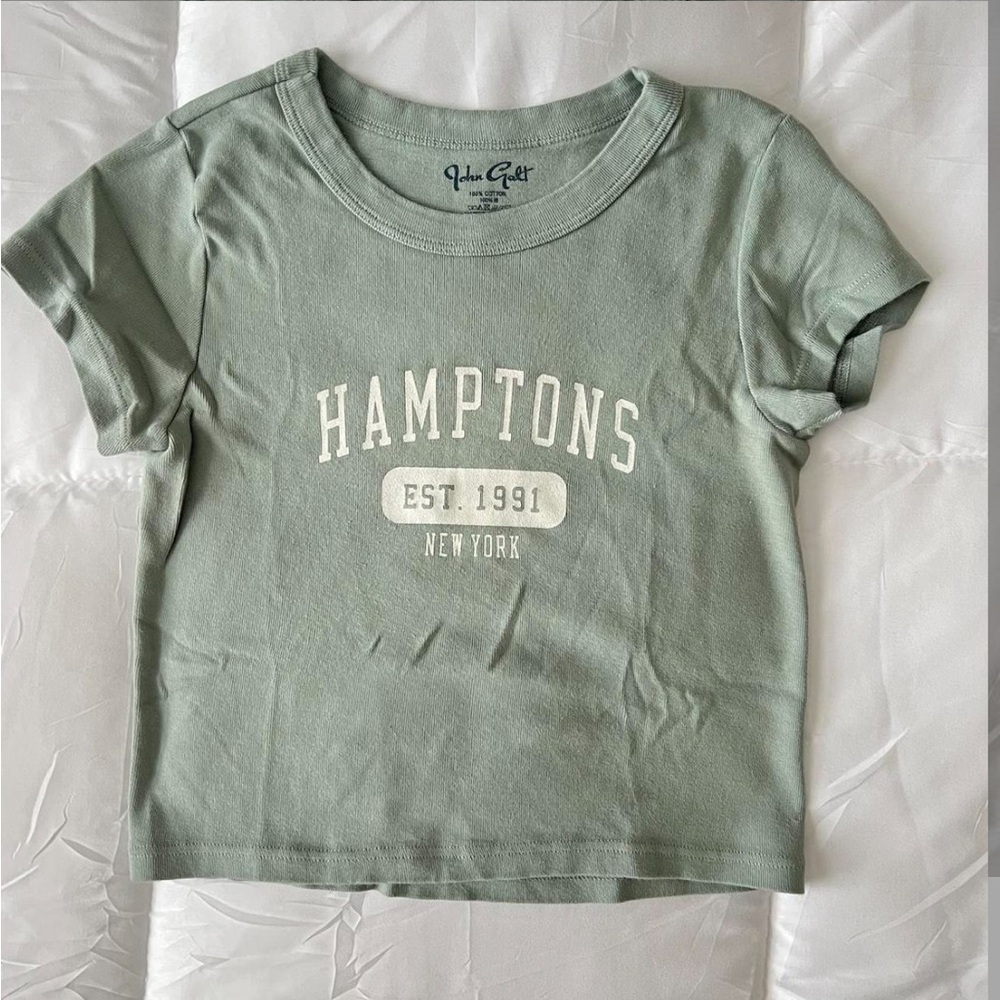Brandy Melville Hampton Baby Tee